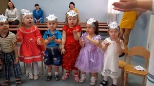 Утренник, посвященный празднику 8 Марта, "Козлятушки-ребятушки". Песня "Пирожки"