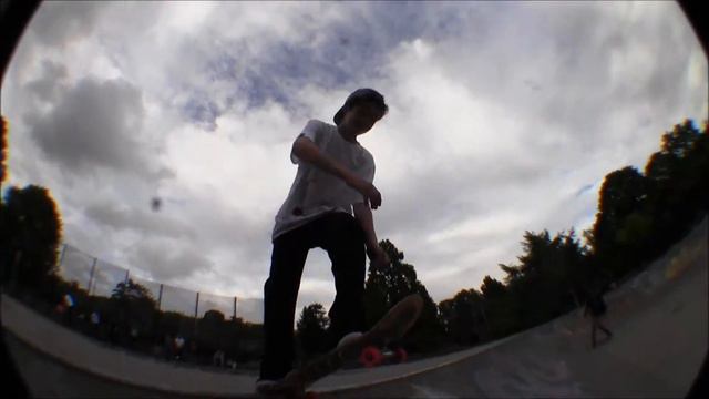 Summer Throwaway Footage смотреть онлайн