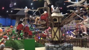 Аисты из деревни Смурфиков Остров Мечты московский Диснейленд