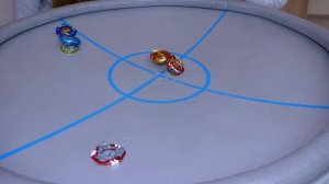 Семейный Чемпионат ЧО ЗЕТ ВОЛЧКАМИ БЕЙБЛЭЙД На Большой Арене  Cho Z Beyblade Для Детей kids childre