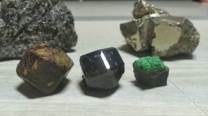 ИЗМЕНЕНИЕ МАССЫ ГРАНАТА ПРИ ВОЗДЕЙСТВИИ МАГНИТОМ. ПИРОП, АЛЬМАНДИН, УВАРОВИТ