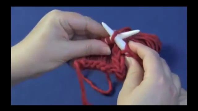 снять петлю нить за работой спицами смотреть онлайн