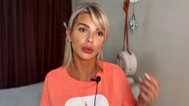 Один шедевр из всей линейки: Обзор на Essential Parfums #косметика #ароматы #парфюмерия #духи смотреть онлайн