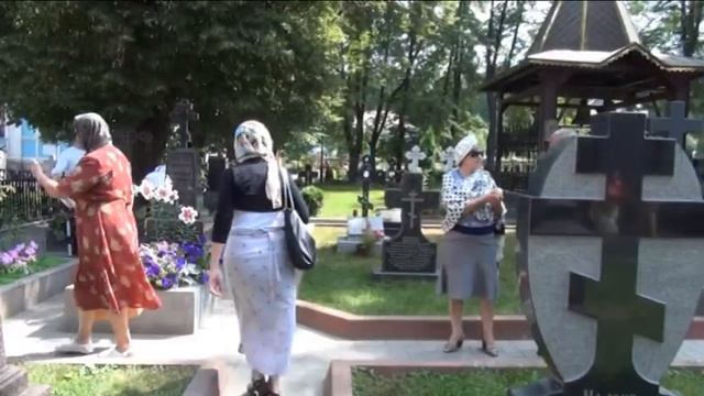 поездка в Оптину пустынь... смотреть онлайн