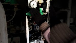 Порядок поднятия токоприёмника на электровозе 3эс5к от базового компрессора.