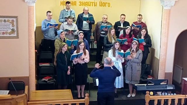 Служіння 23.04.2023р. Хор. "Із гробу Він устав" смотреть онлайн