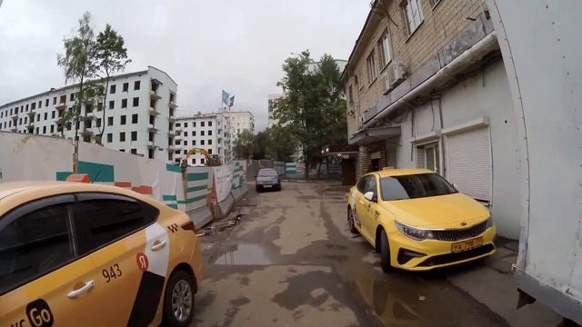 большая стройка на улице Гарибальди