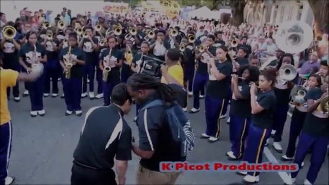Edna Karr Marching Band - "Scared of the Dark" смотреть онлайн