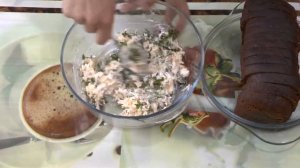 Бюджетная закуска на все случаи жизни. Бутерброды "Гости на пороге".