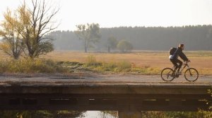100 км на велосипеде за день.