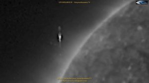 UFOs on NASA images in the near-solar space - May 23, 2017