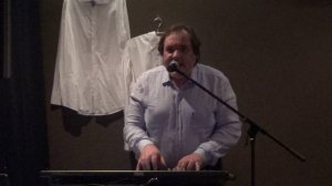 настройка звука перед выступлением в Травел кафе.avi