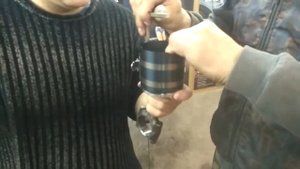 УСТАНОВКА ПОРШНЕЙ В БЛОК HONDA CB 1300 sc 40