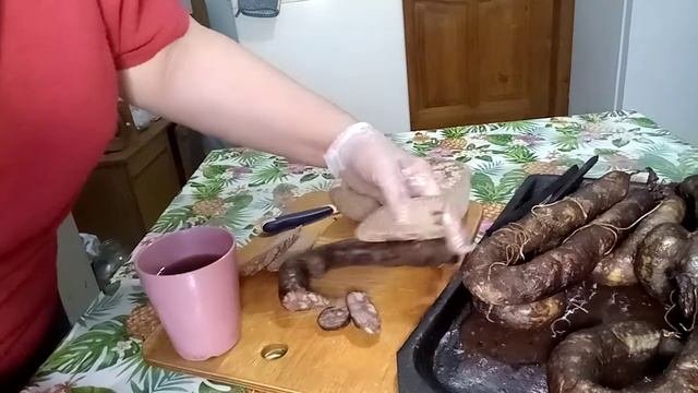 колбаса горячего  копченая по домашнему