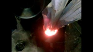 Ракетная печь из газового баллона.