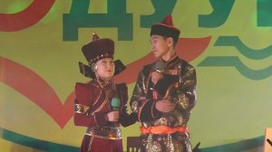 Эжы, аба хоерни-исп. Булат и Аяна Дарибазарон