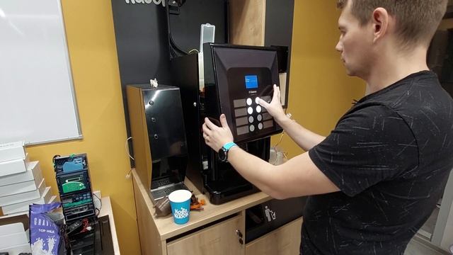 Saeco Phedra evo - настройка молока в рецептуре смотреть онлайн