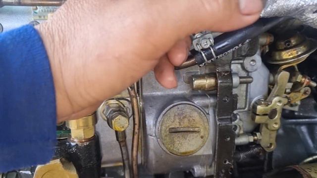 Mitsubishi 4D35 lòng 1T1.đời máy xe.150ps..giá trên 80triệu.ĐC.tân hưng LA.0907477444.0965477444. смотреть онлайн