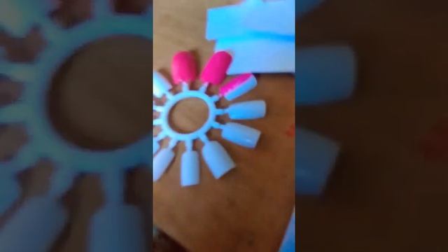 Делаю самодельные накладные ногти смотреть онлайн