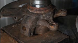 Замена переднего подшипника ступицы Ford  Escape/Maverick