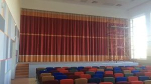 Моторизованные классические шторы для занавеса в актовом зале. Школа №45, Калуга | ABRM Project