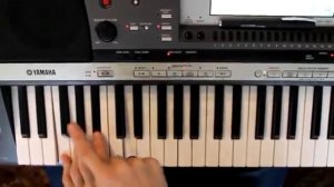 Видеоурок на синтезаторе Опять метель