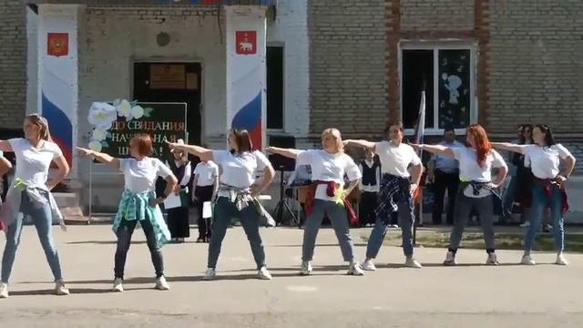 Ответное слово родителей выпускникам начальной школы!! смотреть онлайн