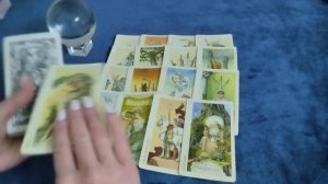 КТО ЗА ВАМИ ВТАЙНЕ НАБЛЮДАЕТ? Таро гадание