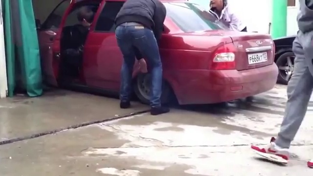 Ущербный жигуль