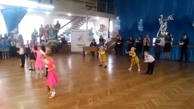 На соревнованиях в Кемерово. Бально спортивные танцы. смотреть онлайн