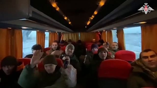 Возвращение наших военнослужащих из плена смотреть онлайн