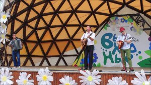 Трио ВИНИЛОВАЯ ПЛАСТИНКА - «Сердечная песня»