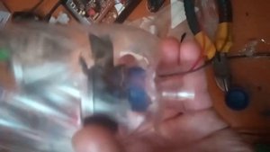 как сделать пылесс из бутылки и компььютерного куллера