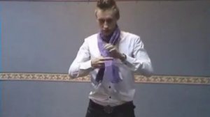 правильно завязать шарф, палантин мужчине.flv