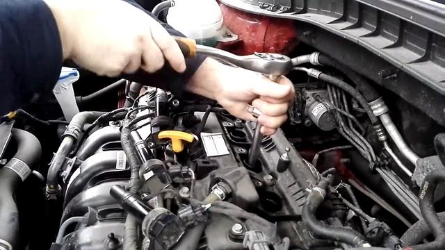 Hyundai Tucson 2018 замена свечей за 10 минут