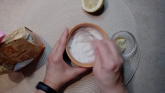 Простой рецепт отбеливающей маски для лица. Быстро осветлить пигментацию и быстро убрать веснушки.