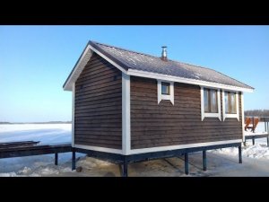 Каркасная баня 3х6 на сваях над водой