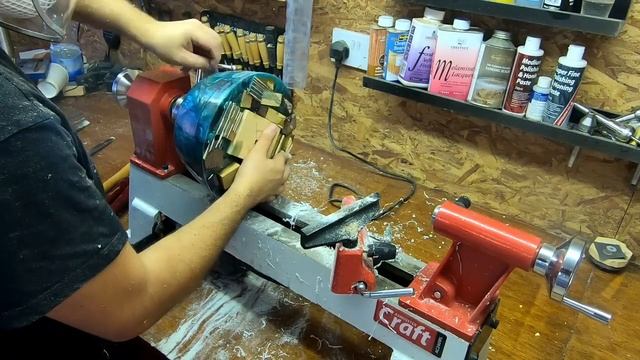 How To Make An Epoxy Resin Wooden Bowl смотреть онлайн