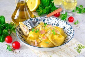 КАК ПРИГОТОВИТЬ ПЕЛЬМЕНИ С КРЕВЕТКАМИ
