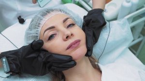 Микротоковая терапия лица