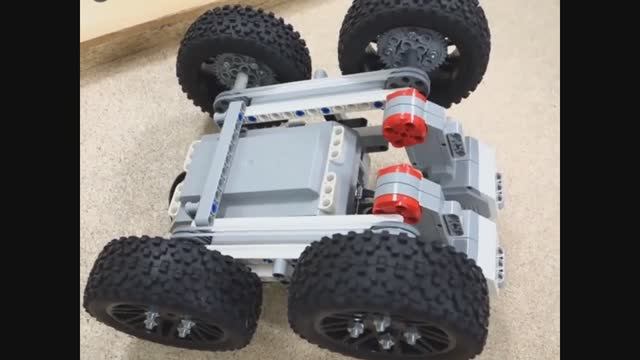 Вездеход на силиконовой передаче и классическая формула1.Каменногорск. Роботы. LEGO Лего.