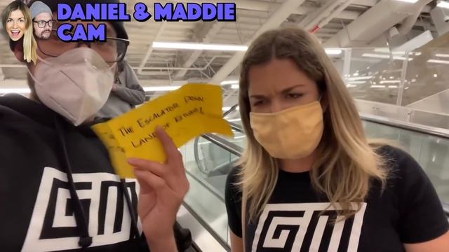 Game Master Meets Our Baby For the First Time смотреть онлайн