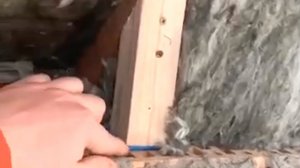 ИСПРАВЛЯЕМ ГРУБЫЕ ОШИБКИ ПО УТЕПЛЕНИЮ КРОВЛИ В ЗОНЕ МАУЭРЛАТА