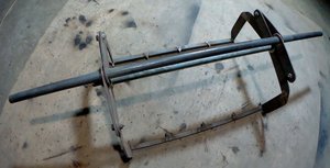 Захват клещевой для блоков.Очень облегчает и ускоряет работу.