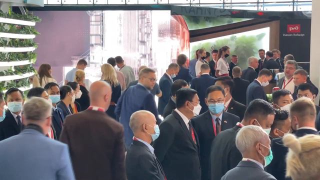 Делегация Иркутской области на Восточном экономическом форуме. Какие проекты представляют? смотреть онлайн