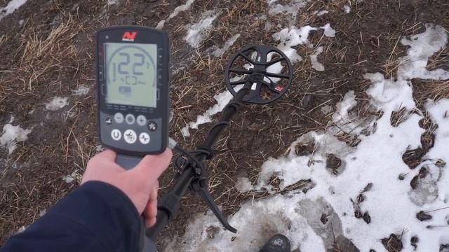 Minelab Equinox 800 дискриминация