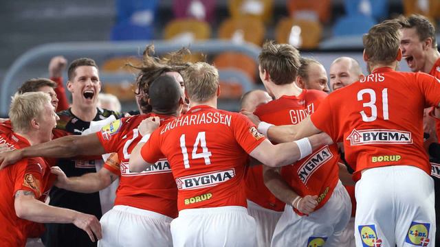 Handball-WM:DänemarkistWeltmeister!EngesSkandinavien-DuellgegenSchwedenkipptinderSchlussphase