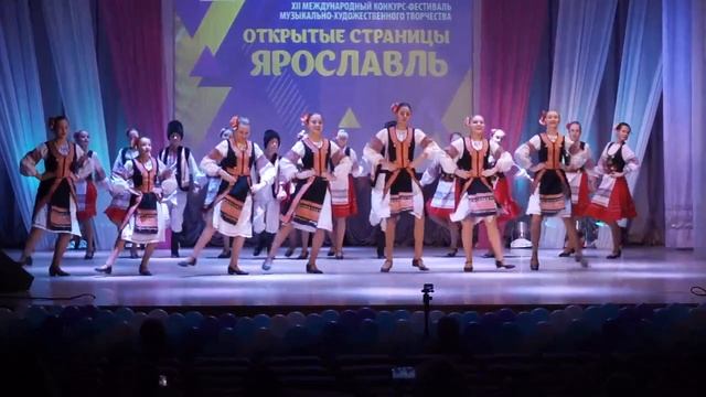 Народный Молдавский танец. смотреть онлайн