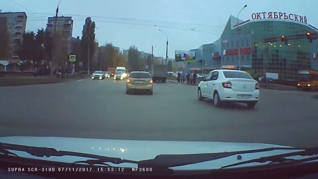 Покатушки по Липецку. Маршрут: Кольцевая площадь - Октябрьский мост смотреть онлайн