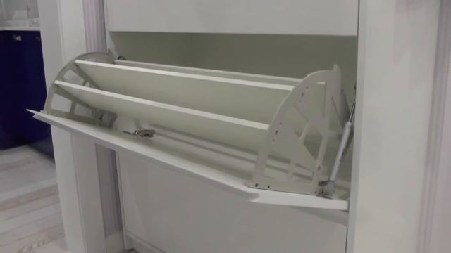 Тумба для обуви в коридор без ручек. МДФ белый глянец. Фурнитура Блюм. Тумбы Киев.